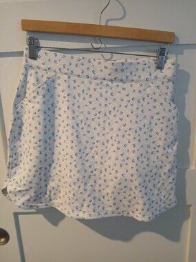 Peter Millar  skort  blue and white  size M